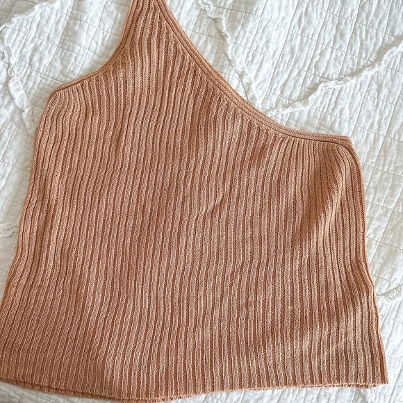 Knit One Shoulder Two Piece Set - Picture 3 of 3